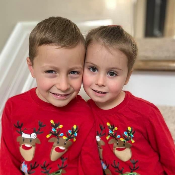 Meet your Posher, Amanda - Picture 1 of 1